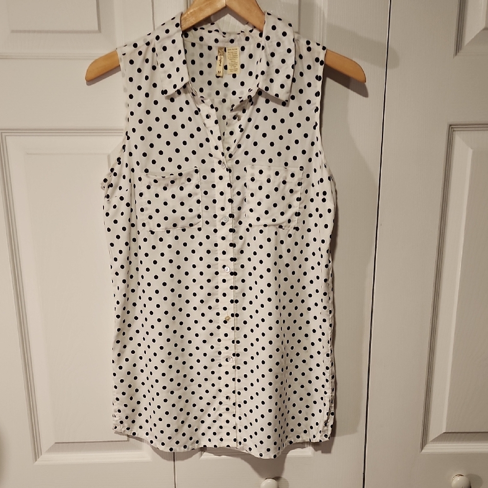Japna Black and White Polka Dot Sleeveless Shirt